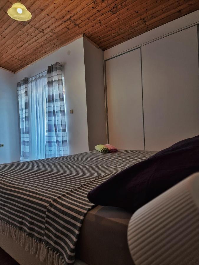 Galovac  Guesthouse Dila מראה חיצוני תמונה